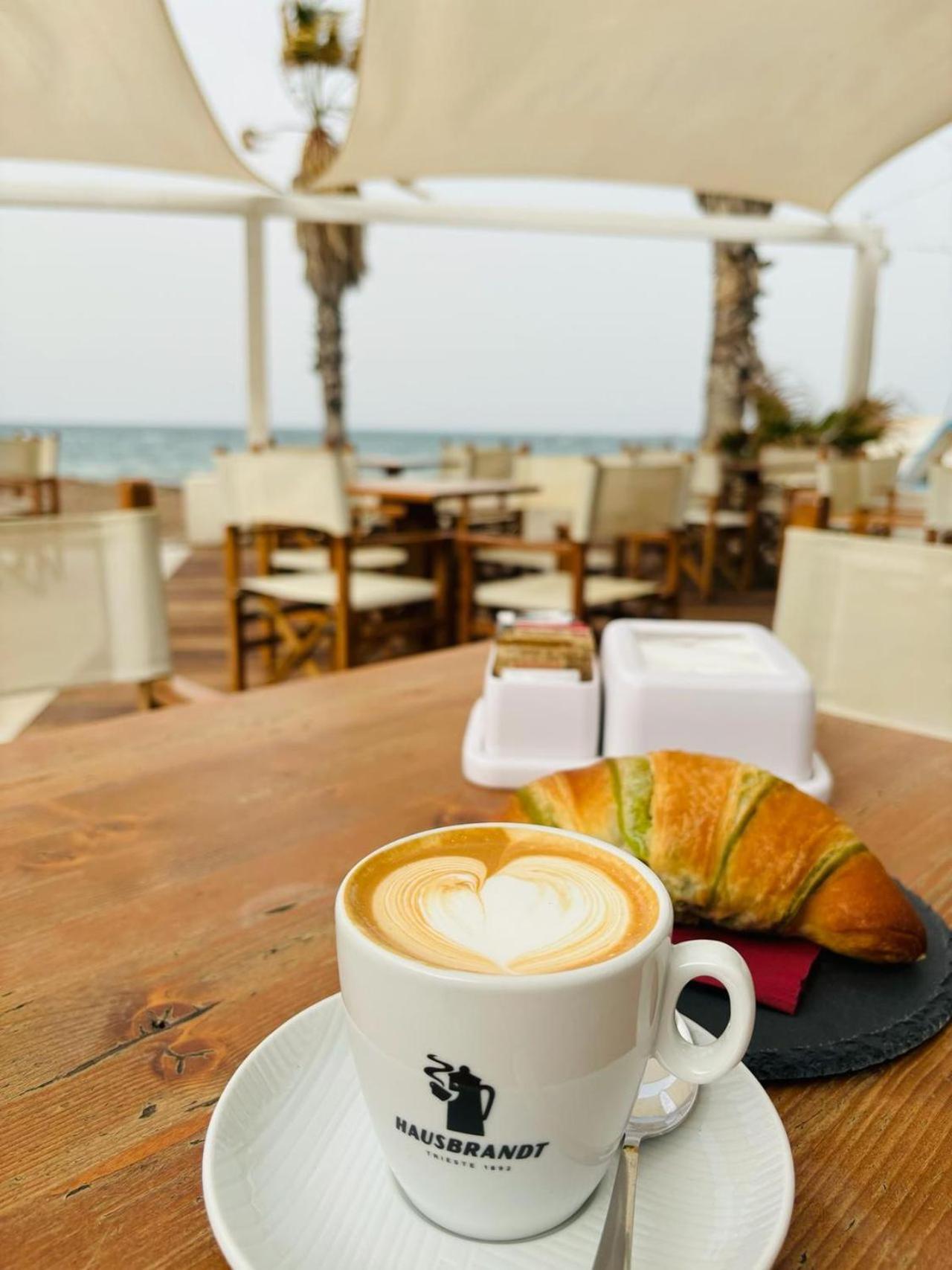 Lido Di Alghero Rooms On The Beach 외부 사진